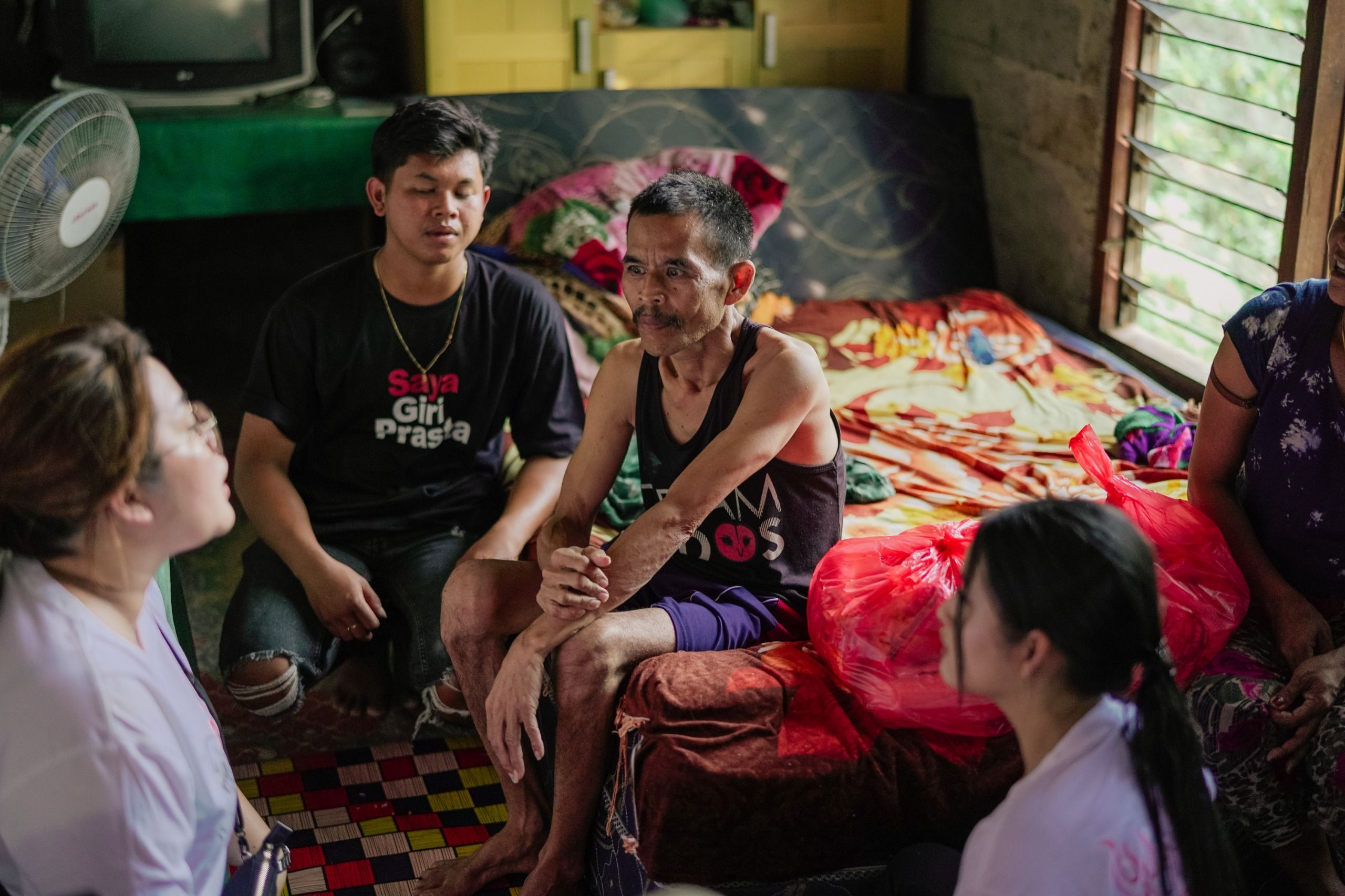BERBAGI: Generasi Penerus (GP) Bali yang terdiri atas Komunitas Tanam Tuwuh, Saya Giri Prasta dan Komunitas Mahadewa bersinergi membantu sesama.