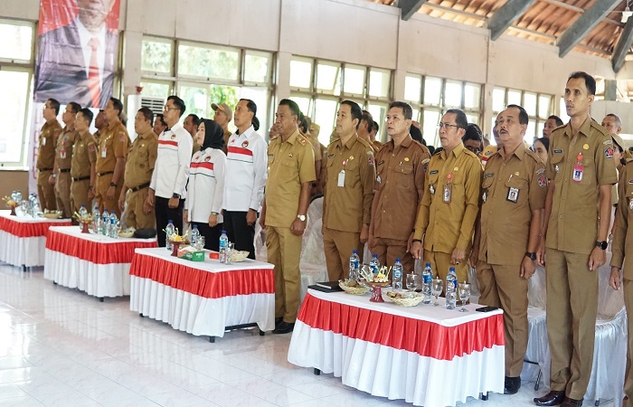 Sosialisasi yang menyasar perbekel dan lurah se-Buleleng agar mengarahkan calon PMI di wilayahnya masing-masing, untuk bekerja sesuai jalur yang benar.