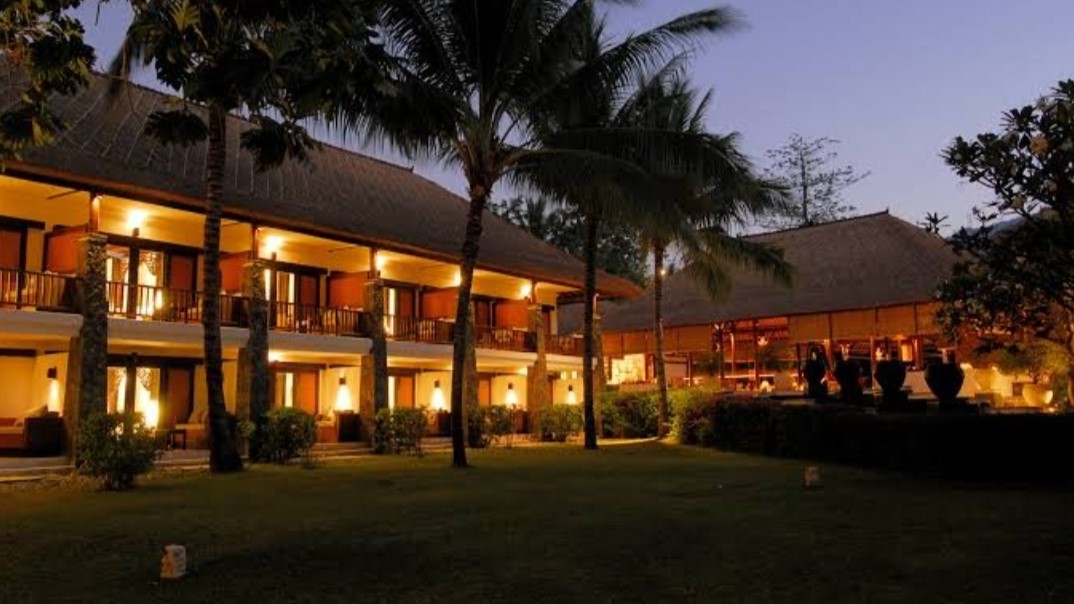 MEWAH: Hotel Spa Village Resort saat masih aktif beroperasi. Hotel itu merupakan salah satu hotel bintang empat di Buleleng.