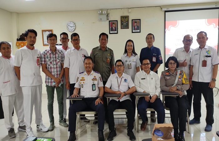 Pemkab Buleleng dalam hal ini RSUD, Dishub, Dinas Kominfosanti, Polres, dan BPBD bersiap membentuk PSC Si Tri Datu. Tujuannya mengoptimalkan pelayanan kesehatan darurat tak hanya di Buleleng.