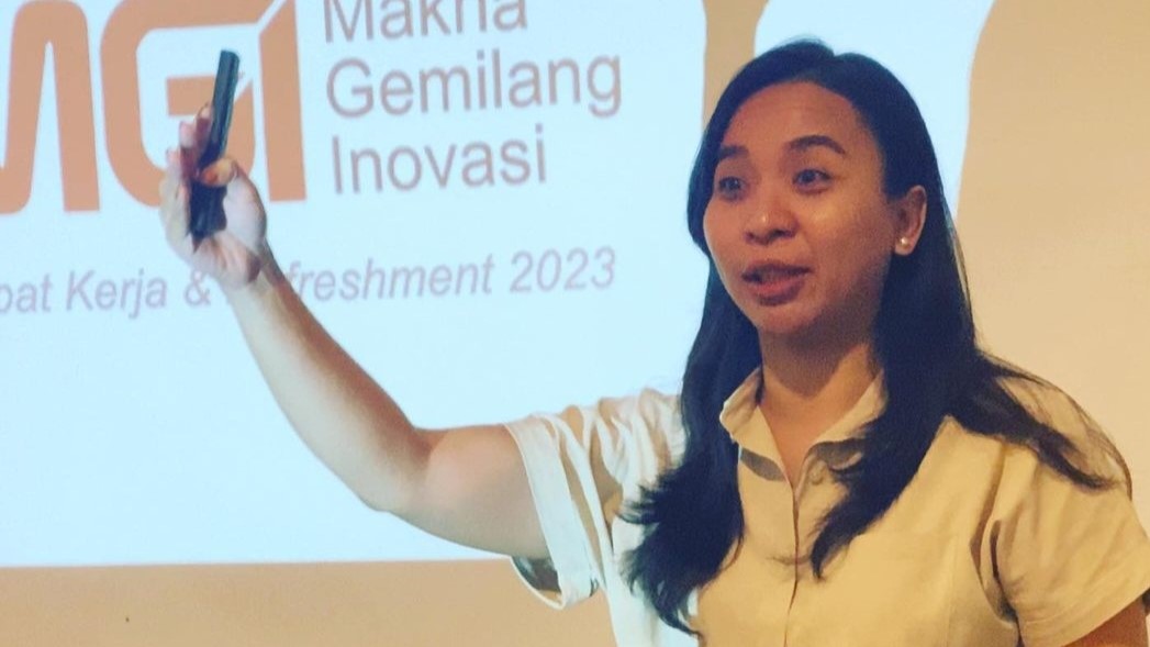 MULAI JENUH: Dosen Ilmu Politik Universitas Udayana, Kadek Dwita Apriani.