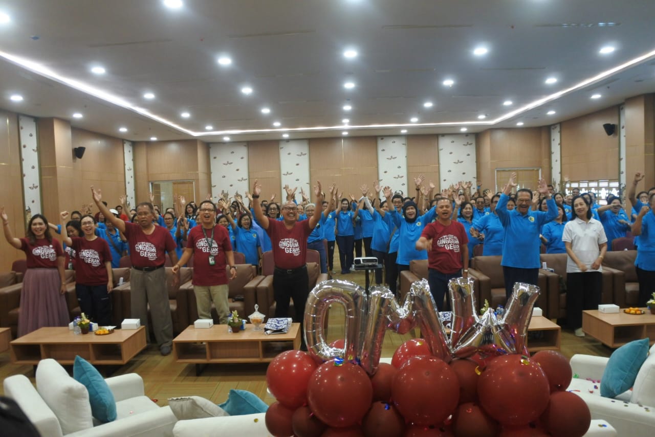 JANGAN ANGGAP REMEH: Suasana peringatan Hari Gangguan Gerak Sedunia di Aula Gedung Poliklinik RS Prof Ngoerah.