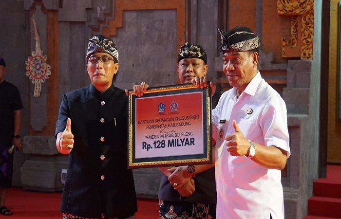 Dana BKK dari Pemkab Badung untuk 128 desa di Kabupaten Buleleng sudah cair hingga tingkat bawah. Namun hanya bisa diambil Rp 300 juta atau 30 persen saja
