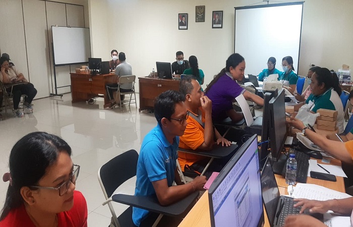 RSUD Buleleng membatasi pelayanan tes kesehatan untuk PPPK Buleleng, sebanyak 175 orang per harinya.