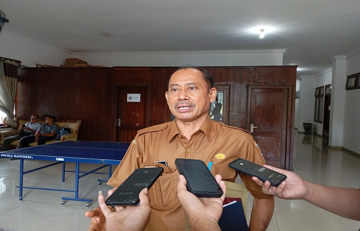 Plt. Kepala BKPSDM Buleleng, I Nyoman Wisandika jelaskan mengenai adanya 17 orang kaling yang tidak bisa mengikuti seleksi PPPK 2024.