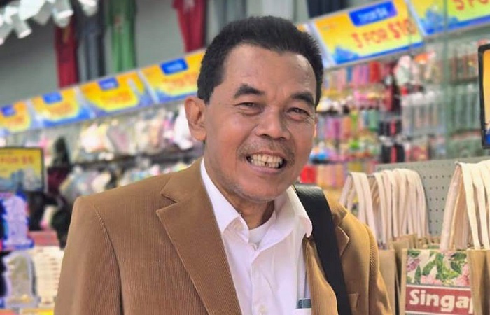 Agus Widjajanto. Penulis adalah pemerhati sosial budaya ,politik, dan hukum serta sejarah bangsanya.