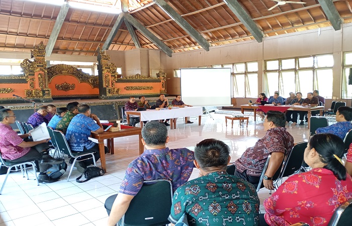 Pemeriksaan realisasi BKK Badung di 128 desa yang ada di Kabupaten Buleleng, yang dilakukan oleh Pemkab Badung didampingi Pemkab Buleleng.