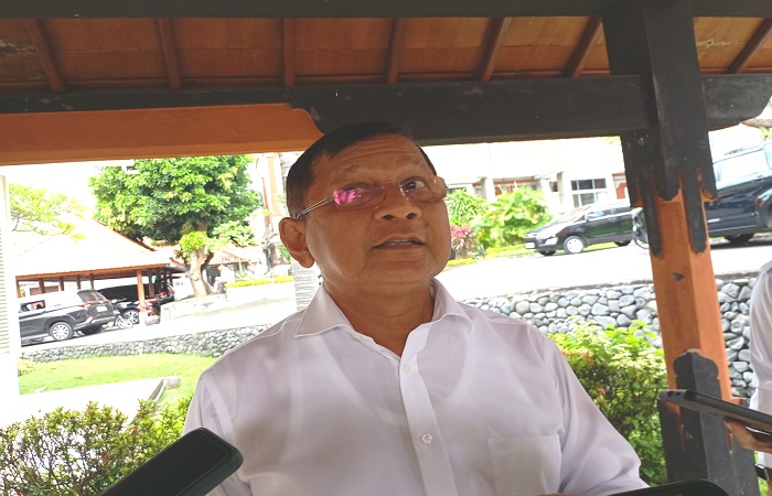 Bupati Buleleng, I Nyoman Sutjidra mengaku akan ikut retreat gelombang kedua. Di Buleleng, ia langsung membahas efisiensi anggaran.