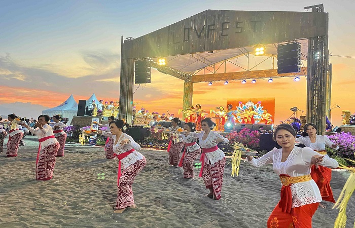 Potret Lovina Festival tahun lalu. Diketahui dua festival di Buleleng masuk dalam agenda nasional yakni Karisma Event Nusantara (KEN) 2025.
