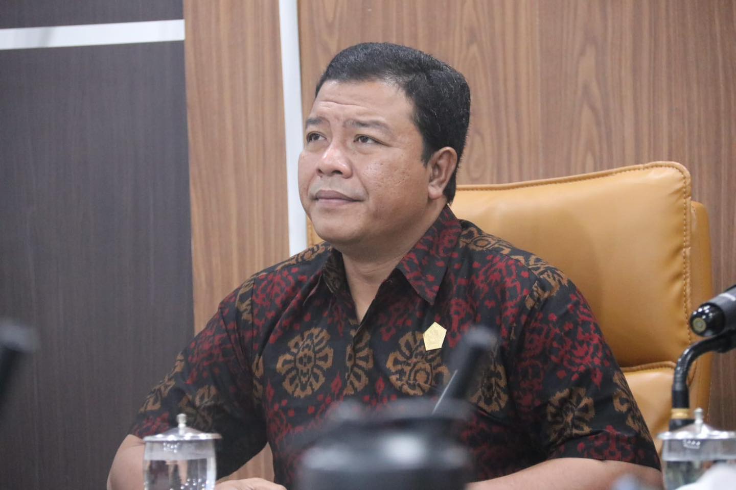 TUNDA INVESTASI: Anggota DPRD Buleleng, Dewa Komang Yudi Astara.