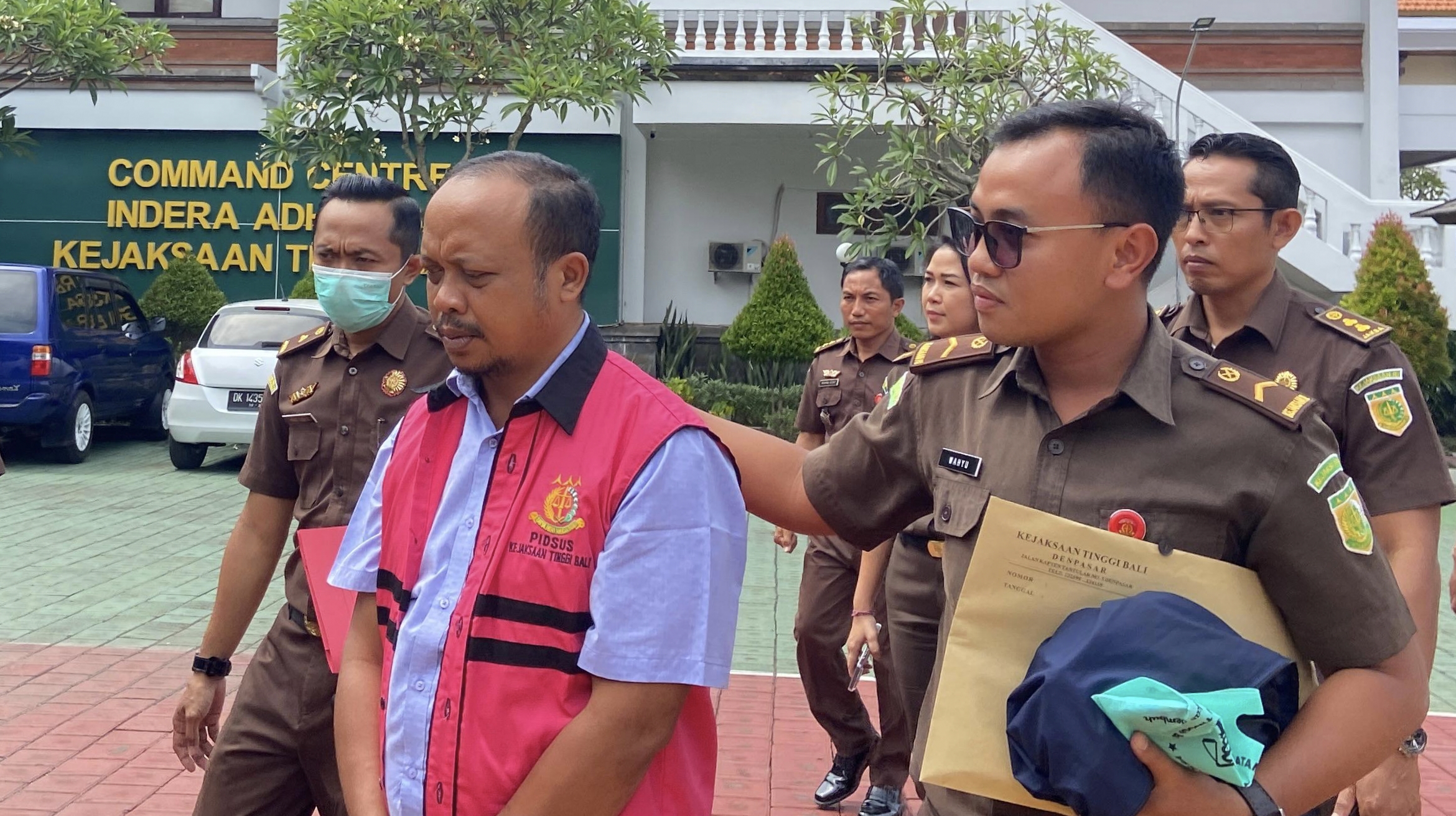 TERSANGKA BARU: Pejabat Fungsional di Dinas PUTR Buleleng, Ngakan Anom Diana Kesuma Putra ditetapkan sebagai tersangka.