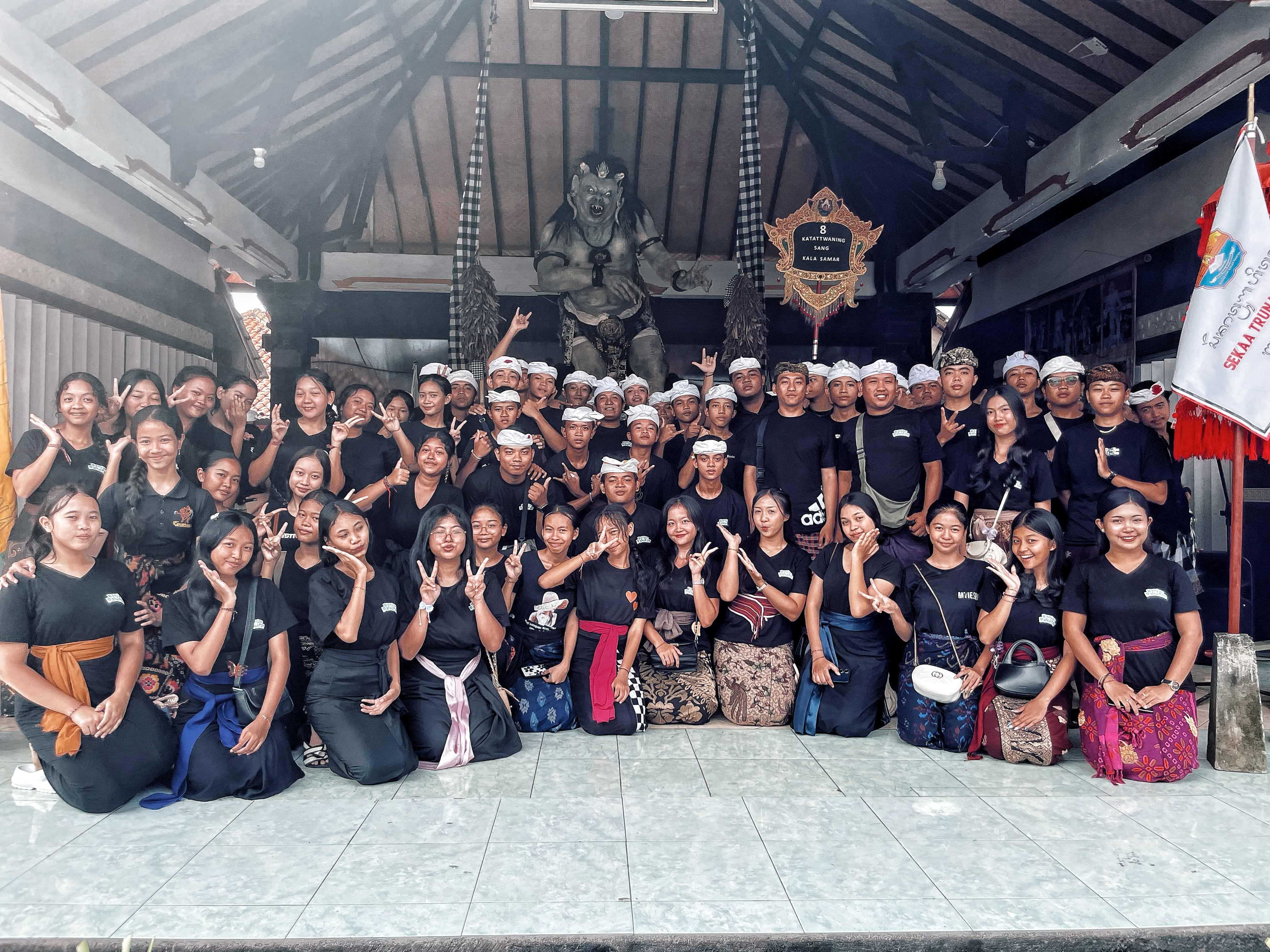 SIAPKAN FRAGMEN TARI: Sekaa Teruna Hita Mandala Banjar Paketan akan menampilkan tari sakral Sang Hyang Memedi pada festival ogoh-ogoh.