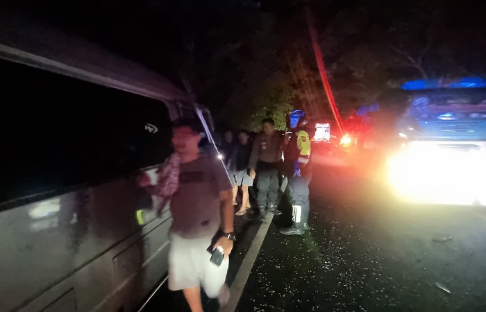 Mobil yang mengalami kecelakaan beruntun saat hendak menuju Pelabuhan Gilimanuk, Kamis (27/3) kemarin.
