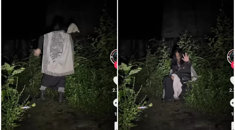 MISTIS ATAU HANYA KONTEN?: Seorang pria melakukan ritual "ngundang leak"di Jembatan Tukad Bangkung, Bali.
