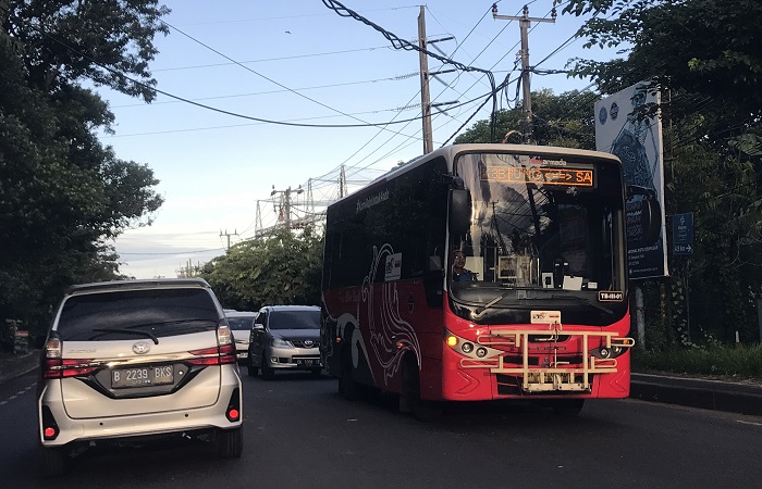 Bus &lsquo;Tayo&rsquo; kembali beroperasi Minggu kemarin (20/4). Ada enam koridor untuk melayani penumpang di Bali.
