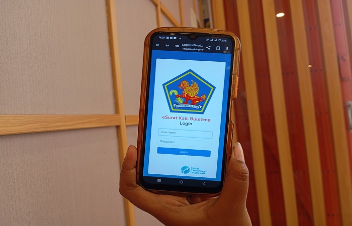 SMP di Buleleng kini menggunakan e-Surat dalam rangka efektif dan efisien.