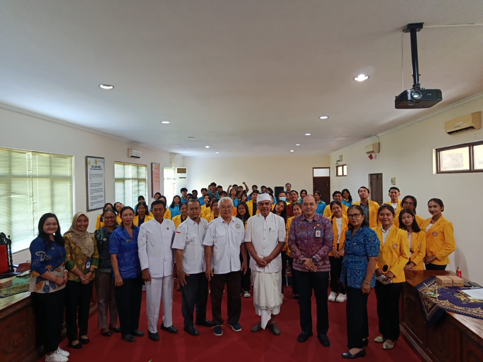 CEGAH NARKOBA: Suasana sosialisasi pencegahan penyalahgunaan narkoba di kalangan siswa dan mahasiswa.