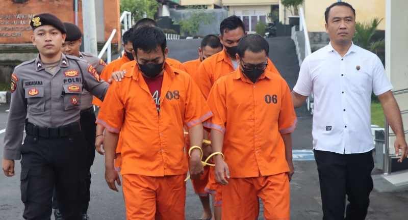 PENGEDAR NARKOBA: Para pelaku peredaran gelap narkoba di wilayah Kabupaten Karangasem, Bali.