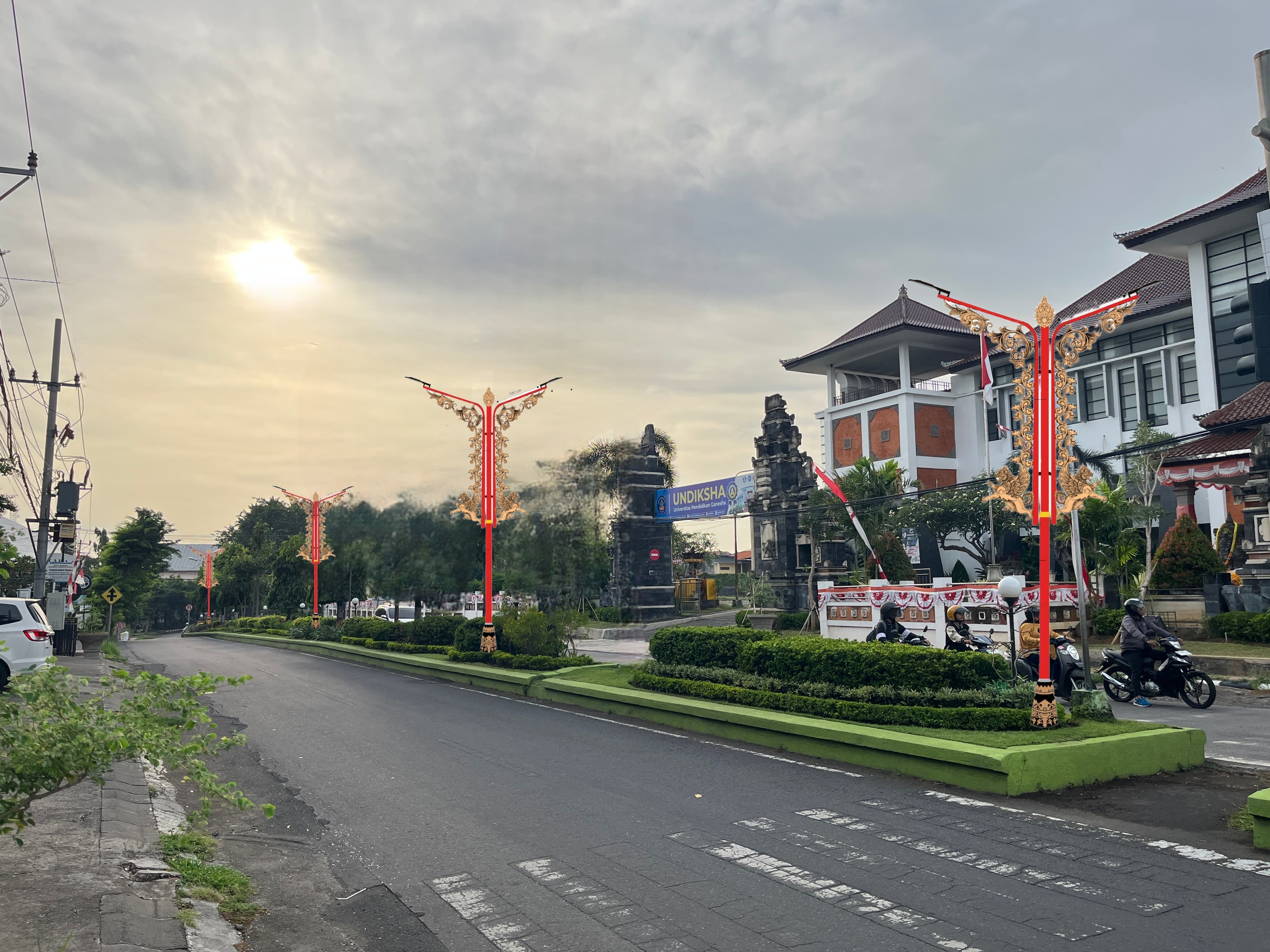 PENATAAN KOTA: Rancangan penataan lampu penerangan jalan di sepanjang Jalan Udayana, Singaraja.