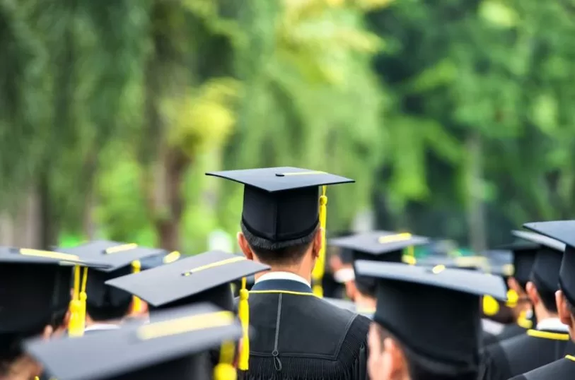 Ilustrasi sarjana