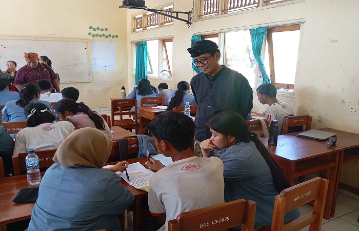 Bimbingan yang dilakukan oleh Undiksha kepada para pelajar yang mengalami gangguan belajar.