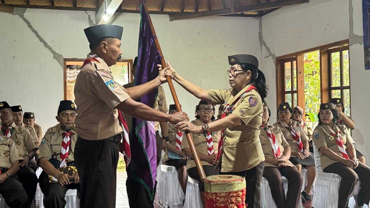 PENYEGARAN  PELATIH: Suasana pembukaan penyegaran pelatih yang digelar Pusdiklatcab Pramuka Buleleng.