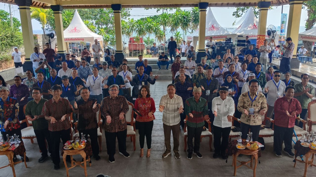BAHAS PAKET WISATA: Suasana Forum Penguatan Amenitas dan Aksesibilitas yang digelar Kementerian Pariwisata untuk mendistribusikan wisatawan yang menumpuk di Bali Selatan.
