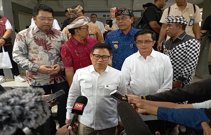 Kunjungan Menko Pemberdayaan Masyarakat, Muhaimin Iskandar ke Desa Sengkidu, Kecamatan Manggis, Kamis (26/6) lalu.