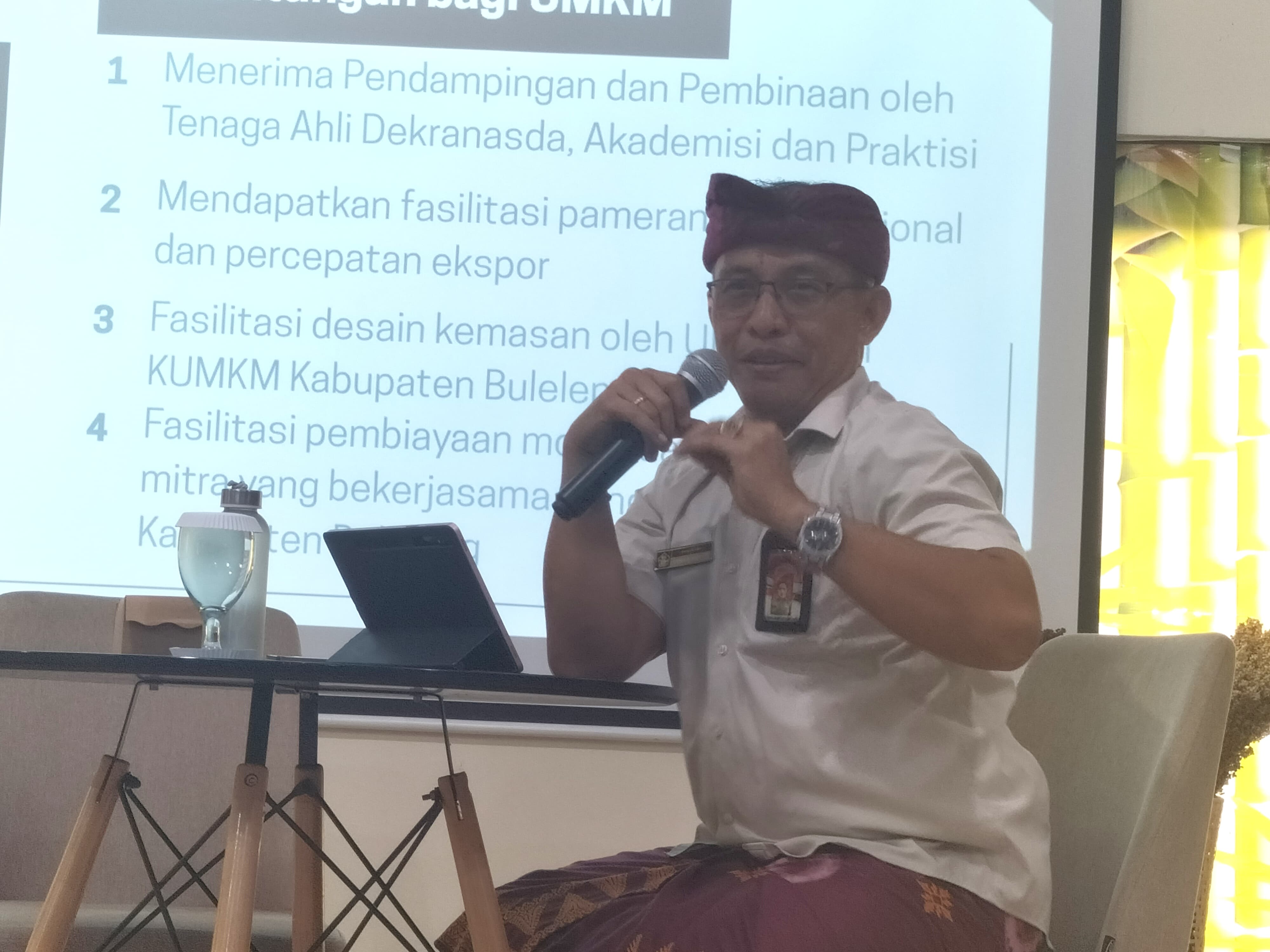 SIAPKAN STRATEGI: Kepala Dinas Perdagangan Perindustrian Koperasi dan UKM Kabupaten Buleleng, Dewa Made Sudiarta.
