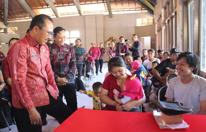 Pemkab Buleleng akan menggalakkan kembali program Orang Tua Asuh Balita Stunting, sehingga tidak ada lagi stunting di Bali utara.