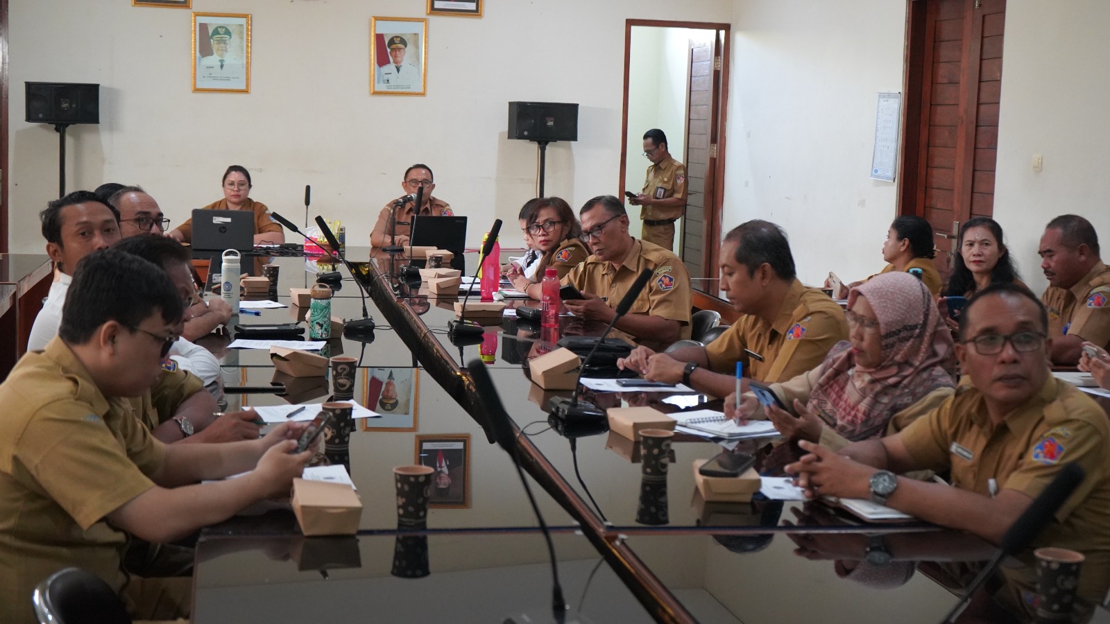 HAK INTELEKTUAL: Rapat Tim Sentra Hak Kekayaan Intelektual Buleleng membahas potensi kekayaan intelektual Buleleng.