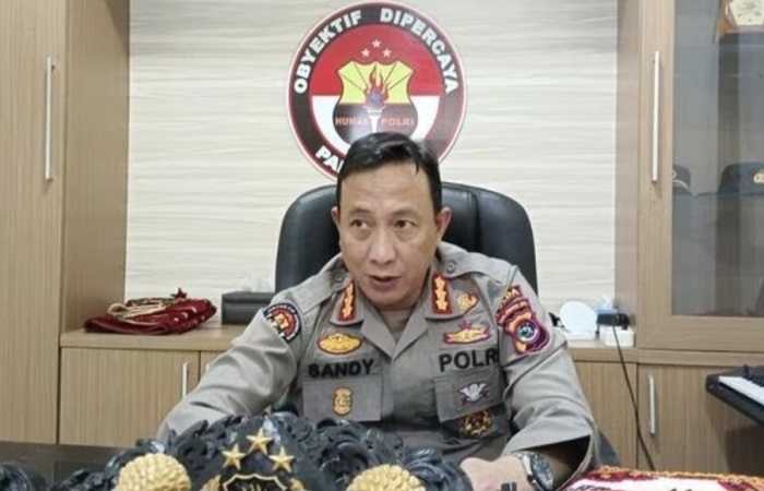 Kabid Humas Polda Bali Kombes Pol Ariasandy, S.I.K. saat memberikan keterangan resmi kepada awak media terkait dugaan pelanggaran hak cipta lagu yang menyeret jaringan restoran waralaba Mie Gacoan.