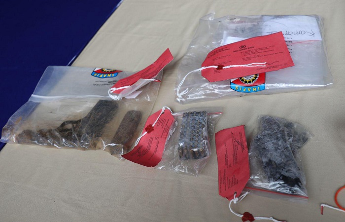 Polda Bali dan Polres Badung berhasil mengamankan dua pucuk pistol yang digunakan gangster Australia di Bali menembak mati WNA Australia, Zivan Radmanovic, 32, dan melukai Sanar Ghanim, 35.