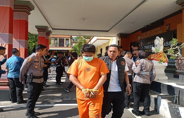 Tersangka KT keburu dijuk polisi, ketika hendak mengedarkan paket sabu sebanyak 84,02 gram.