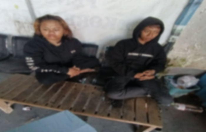 Dua anak jalanan diamankan petugas sebelum akhirnya dipulangkan ke kampung halamannya. Mereka diketahui memalak warga di Gilimanuk.