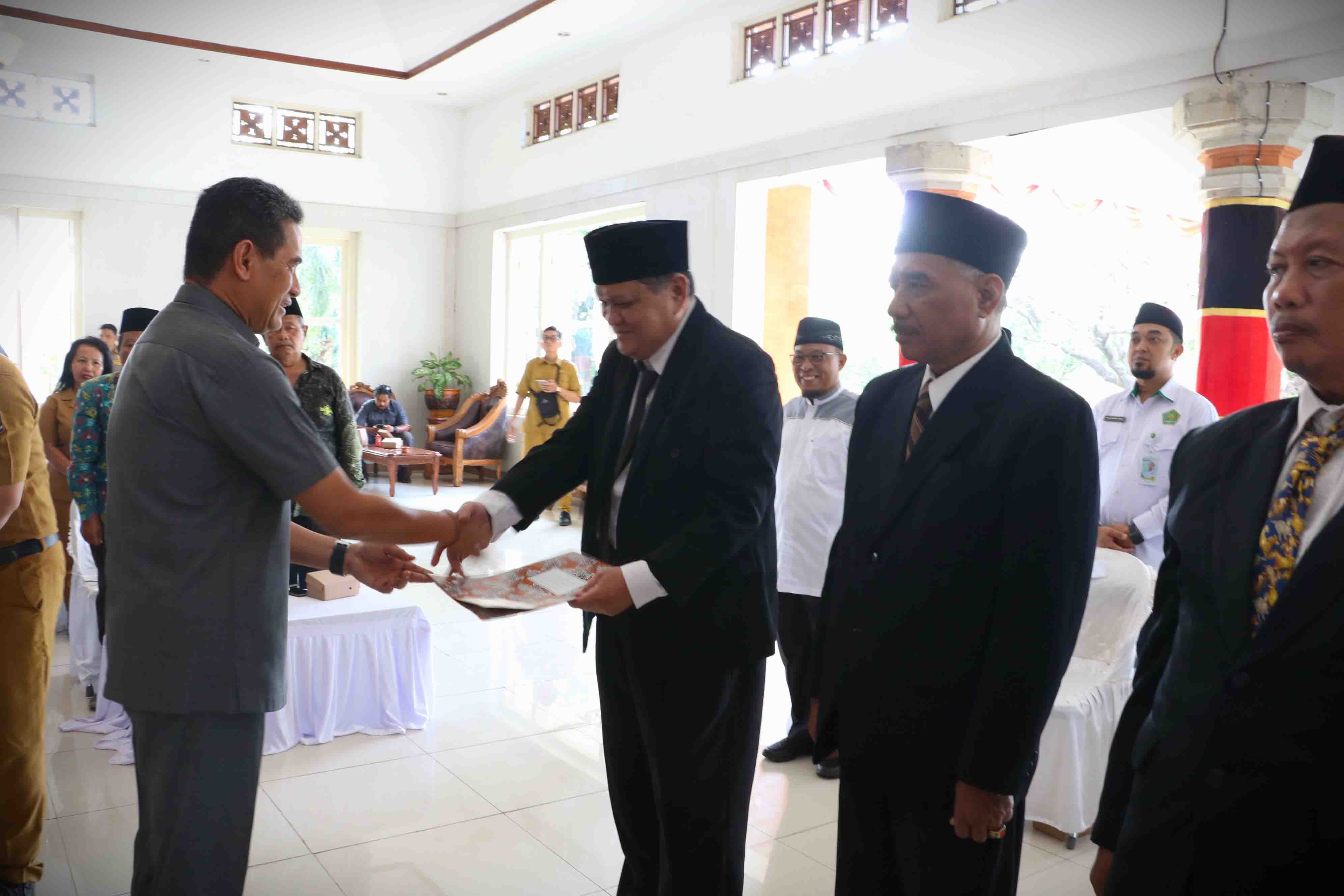 SAH!: Pelantikan pengurus Baznas Buleleng periode 2025-2030.