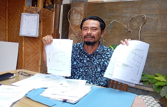 Nyoman Tirtawan selaku kuasa perwakilan masyarakat Batu Ampar, minta polisi segera menaikkan status penanganan kasus dari penyelidikan menjadi penyidikan.