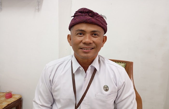 Sekretaris BPKPD Buleleng, Ida Bagus Perang Wibawa menghimbau masyarakat Bali utara kalem saja. Sebab tidak ada kenaikan PBB di Buleleng. Malah ada kemudahan-kemudahan yang diberikan.