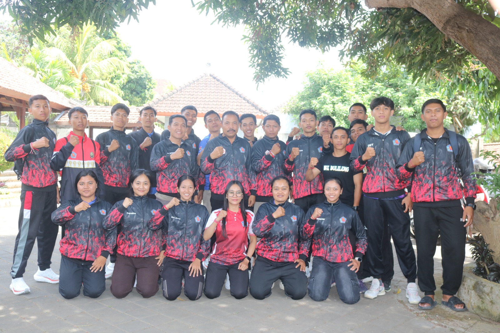 MENUJU PORPROV BALI: Atlet pencak silat Buleleng siap bertarung menghadapi Porprov Bali 2025.