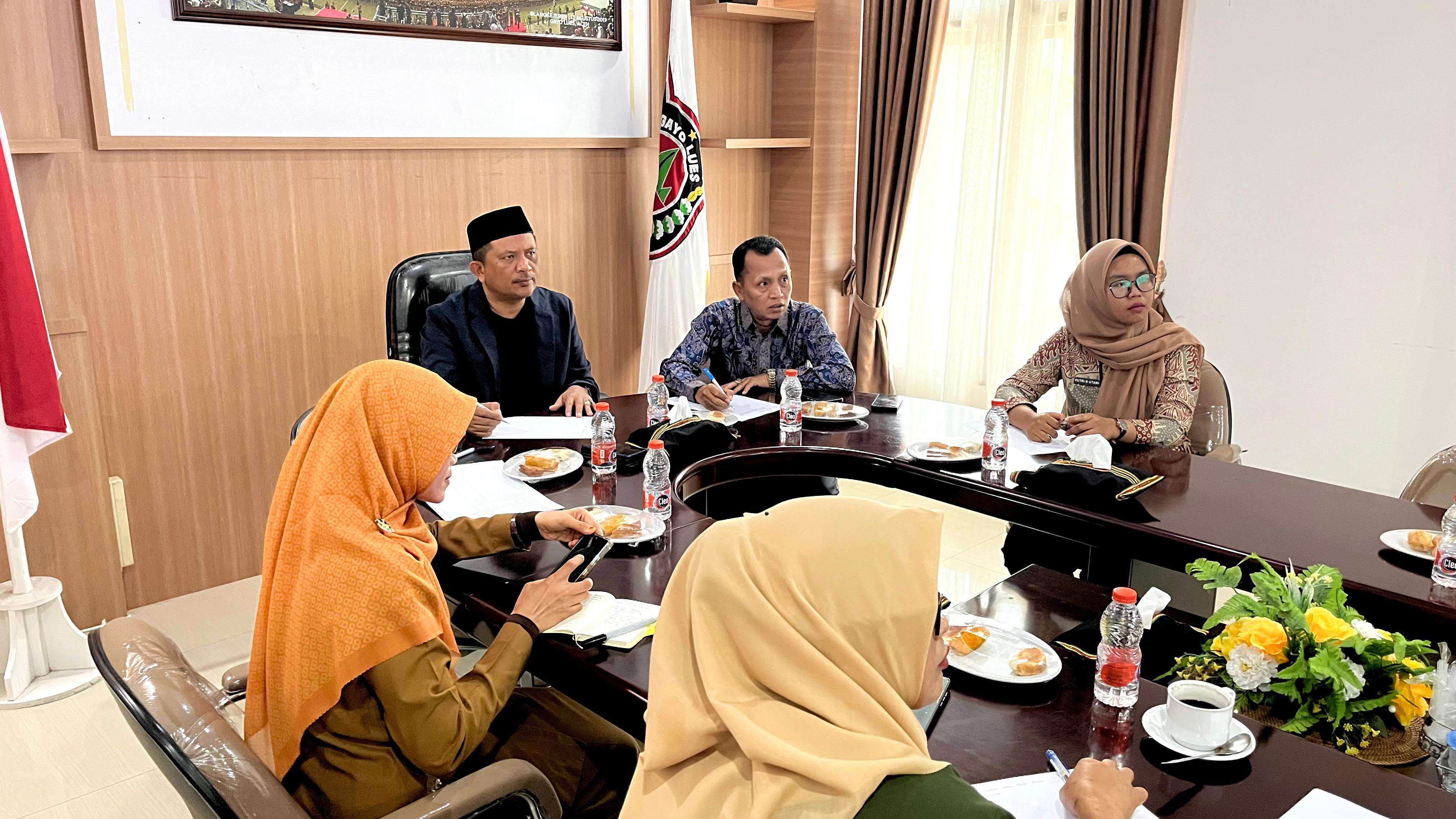 Rapat pembahasan persiapan kunjungan Presiden RI, Prabowo Subianto.