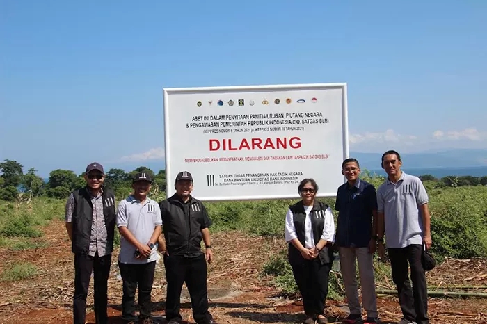 Satgas Bantuan Likuiditas Bank Indonesia (BLBI) melalui Panitia Urusan Piutang Negara (PUPN) melakukan penyitaan atas barang jaminan di NTT.