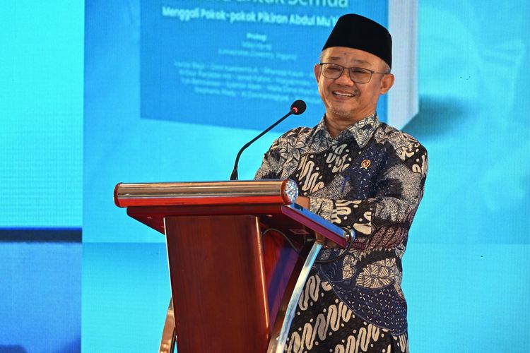 Menteri Pendidikan Dasar dan Menengah (Mendikdasmen) Abdul Mu