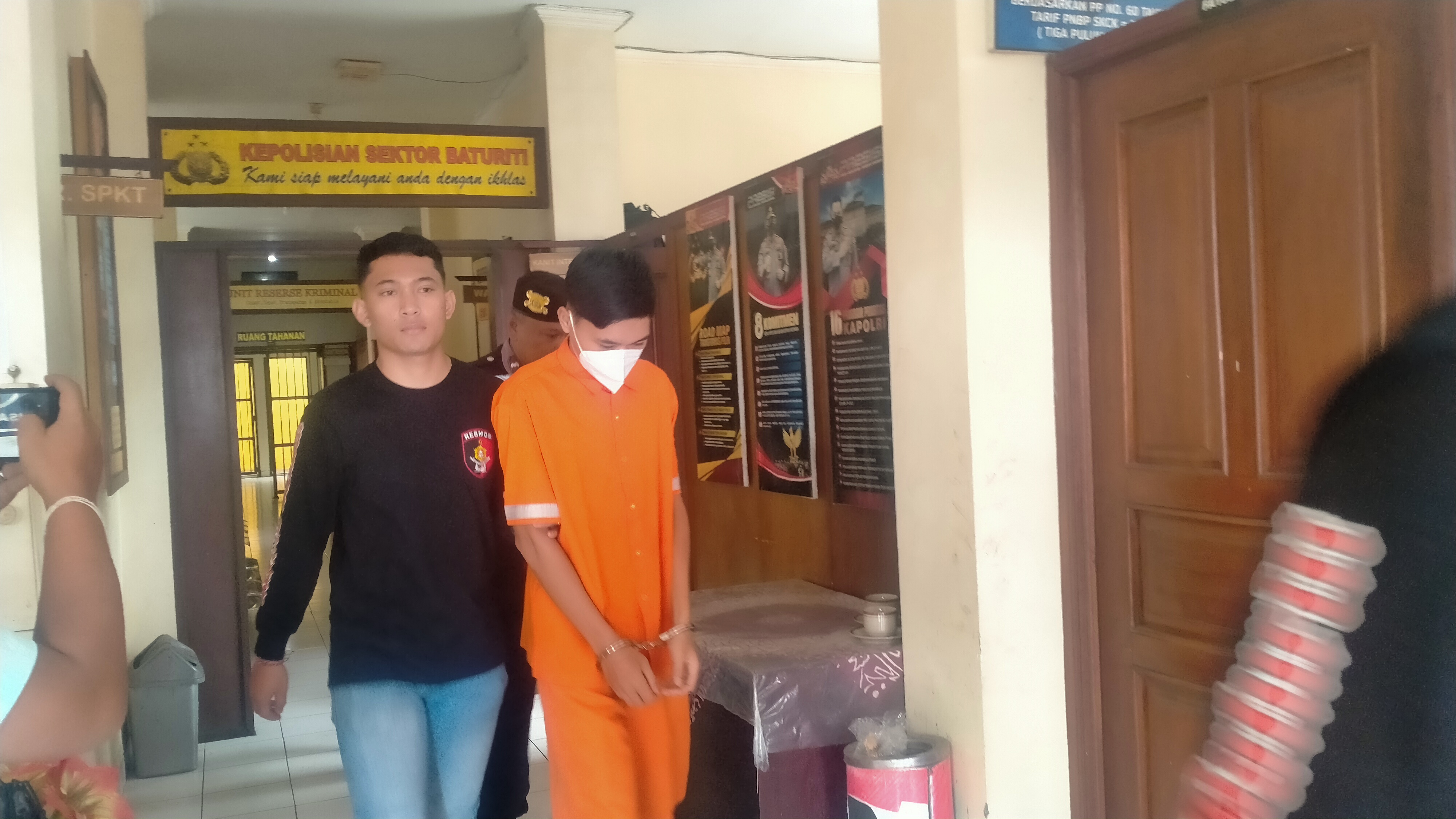 MALING: Pelaku pencurian alat elektronik di sekolah-sekolah di Bali, berhasil ditangkap.