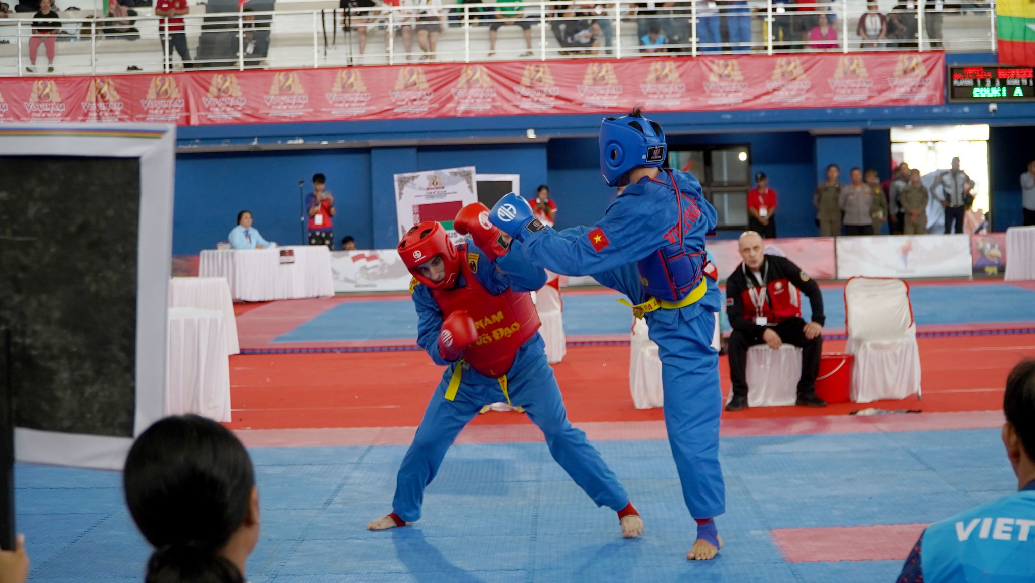 VOVINAM: Penampilan salah satu atlet dalam Kejuaraan Dunia Vovinam di Kabupaten Buleleng, Bali.