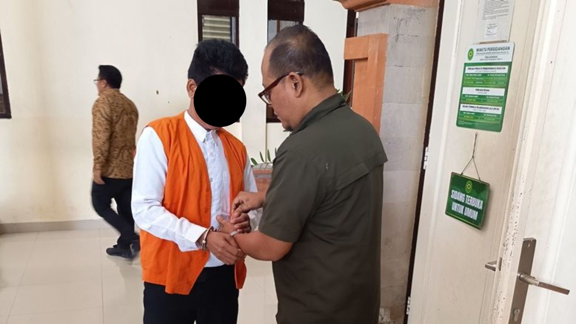 BEJAT: Pria berinisial SRA tega melakukan rudapaksa terhadap anak tirinya yang berstatus disabilitas.