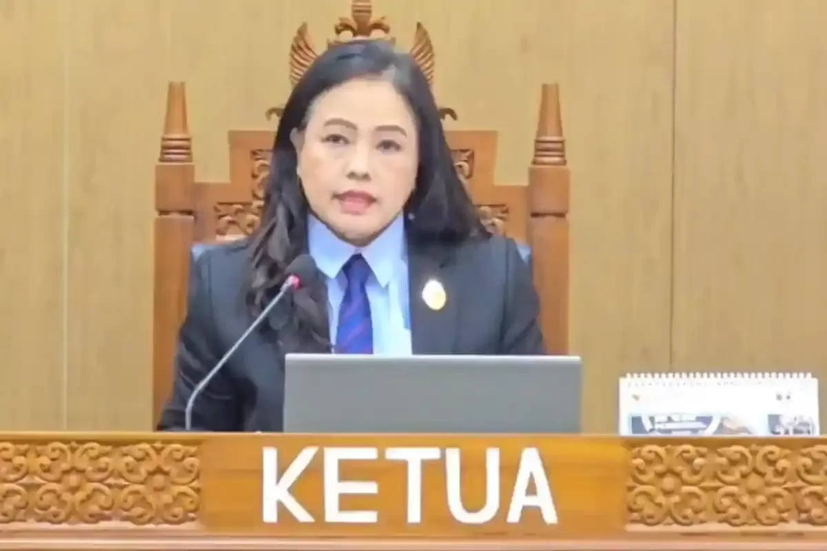 Rospita Vici Paulyn, ketua sidang sengketa ijazah Jokowi di Komisi Informasi Pusat.
