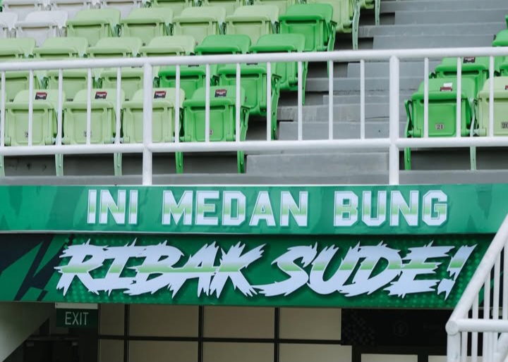 Suasana kosong di Stadion Utama Sumatera Utara (SUSU), PSMS Medan akan menjamu PSPS Pekanbaru hari ini tanpa penonton.