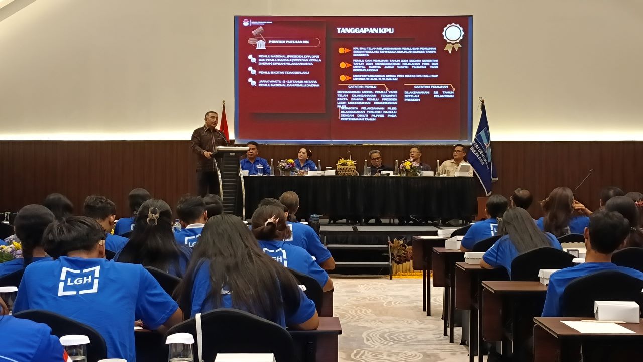 PENDIDIKAN POLITIK: Suasana pendidikan politik Partai Demokrat di Kabupaten Buleleng, yang menyasar kalangan gen-z dan milenial.