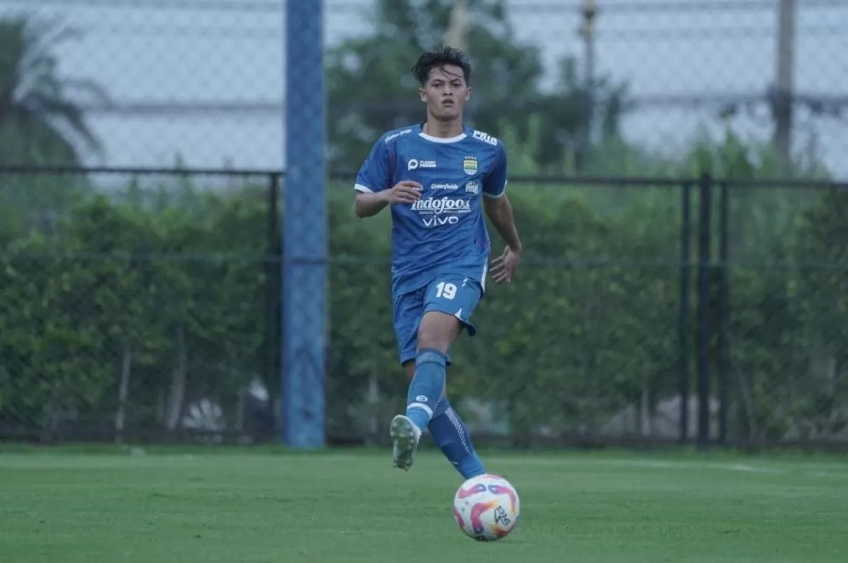 KE BALI UNITED?: Pemain Persib Bandung, Alfeandra Dewangga dikabarkan akan dipinjamkan untuk Bali United.