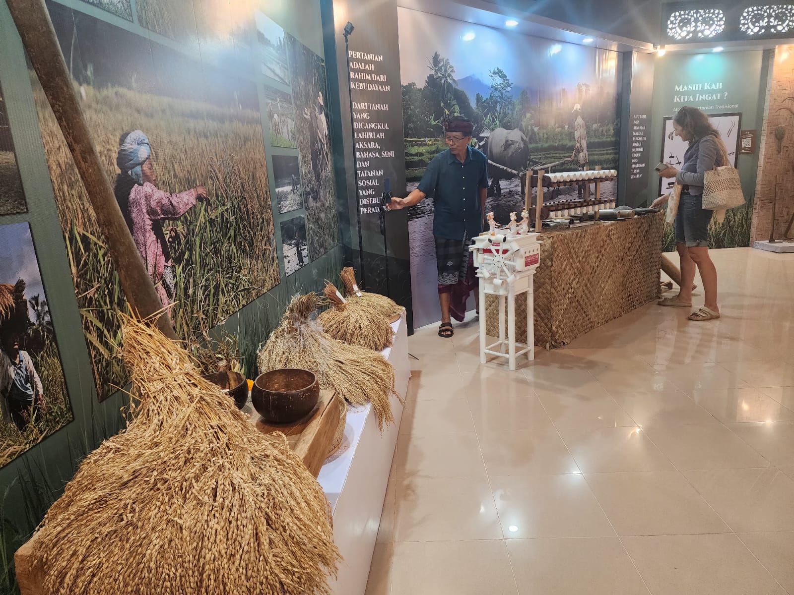 SUBAK: Suasana pameran di Monumen Perjuangan Rakyat Bali atau Monumen Bajra Sandhi.